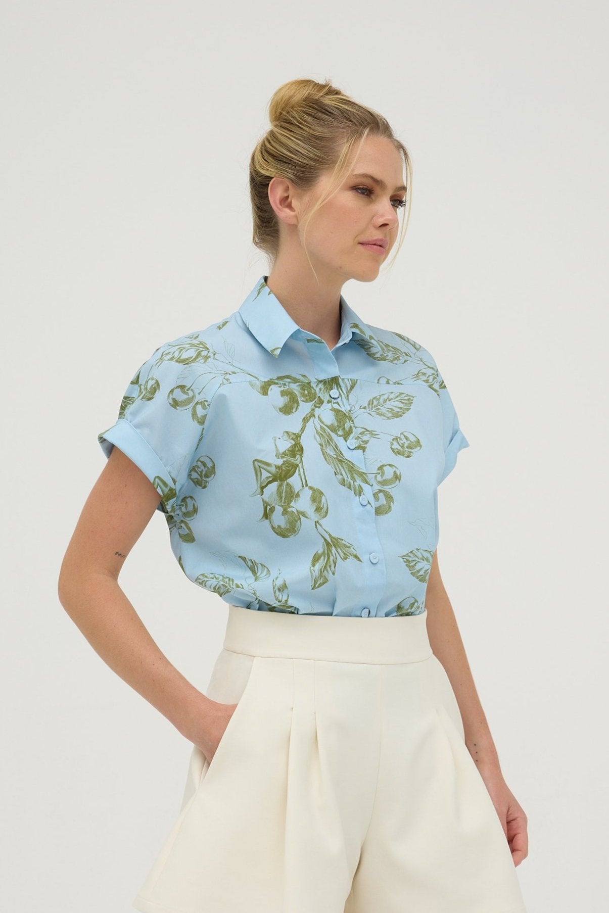 BRUNA Blouse | Grace, The Cherry Tree, and The Blackbird |